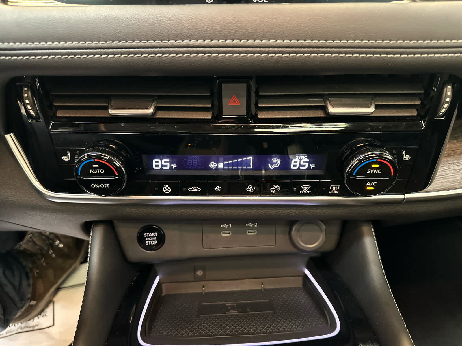 Certified 2025 Nissan Rogue Platinum image 18