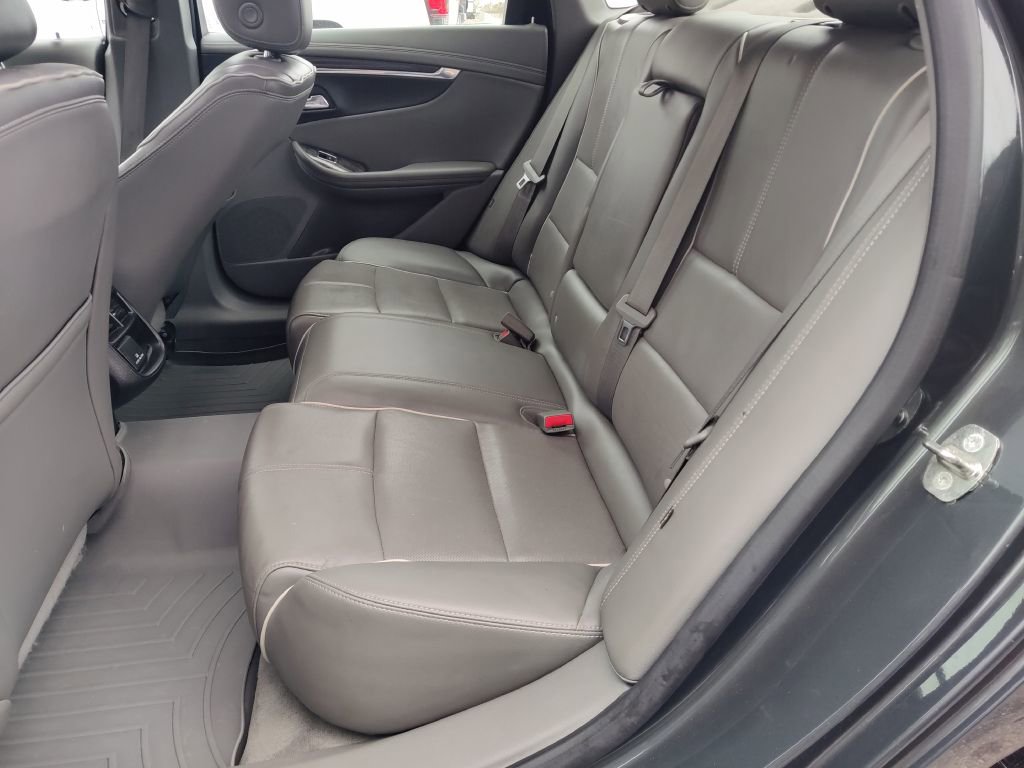 Used 2015 Chevrolet Impala LTZ image 13