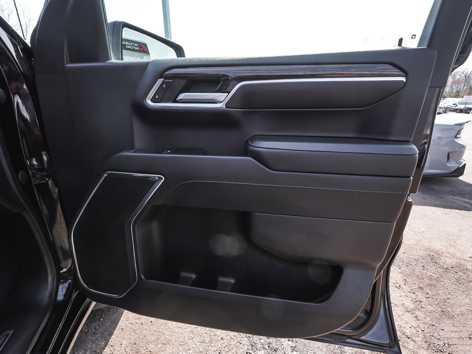 Used 2023 GMC Sierra 1500 Elevation image 13