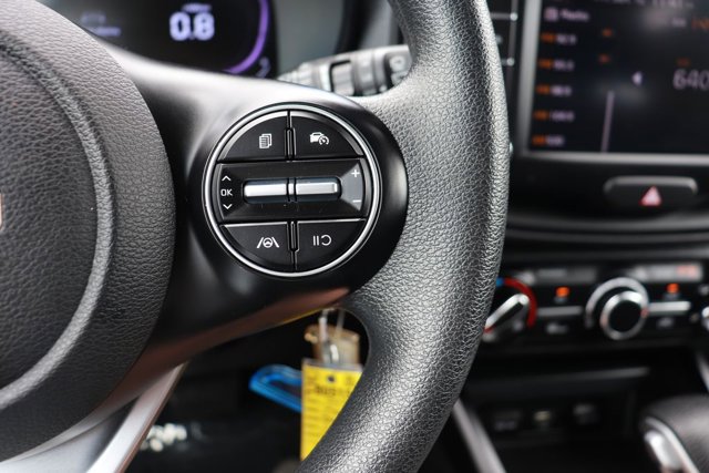 Used 2025 Kia Soul LX w/ LX Technology Package FWD image 20