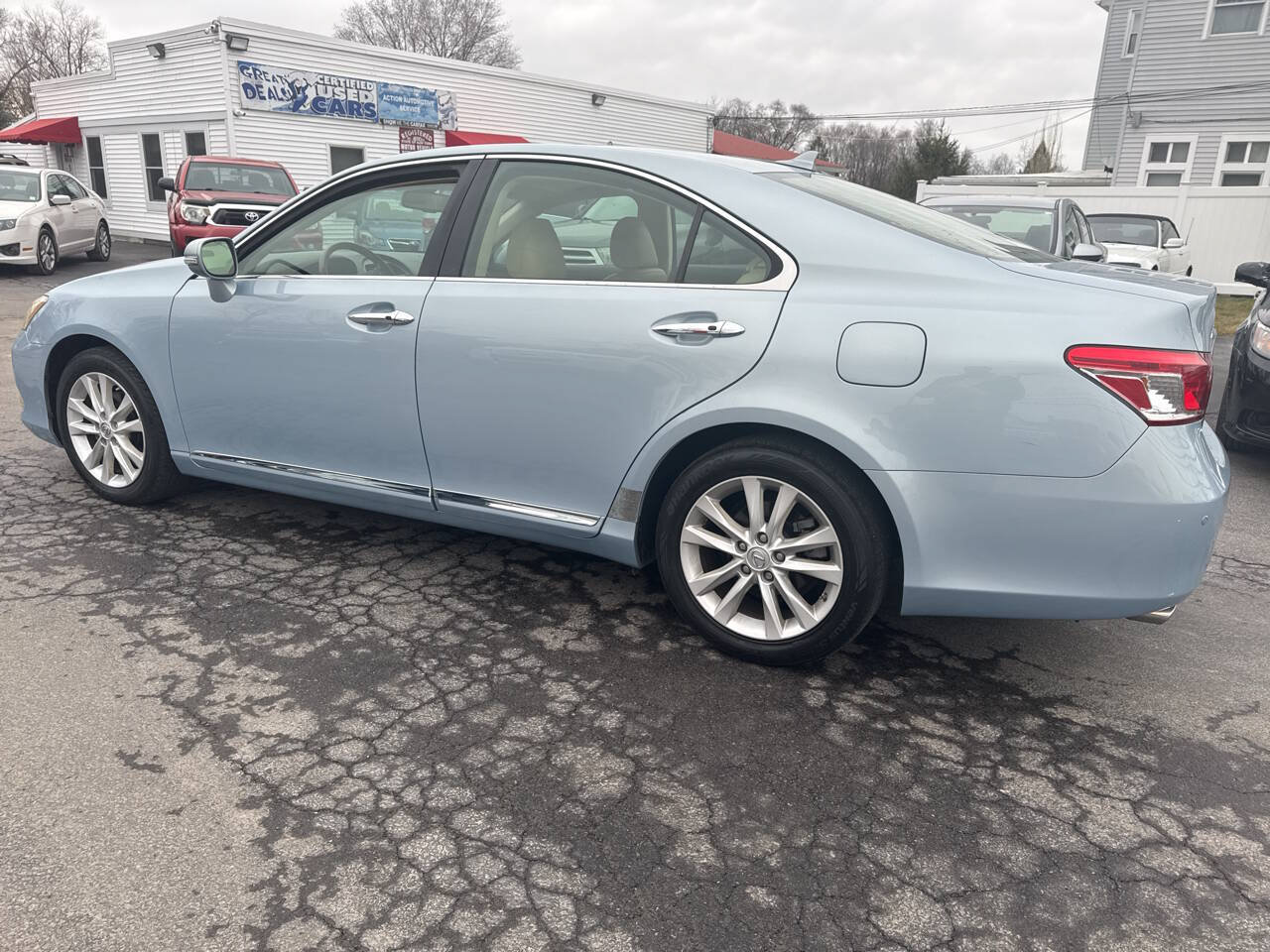 Used 2011 Lexus ES 350 FWD image 32