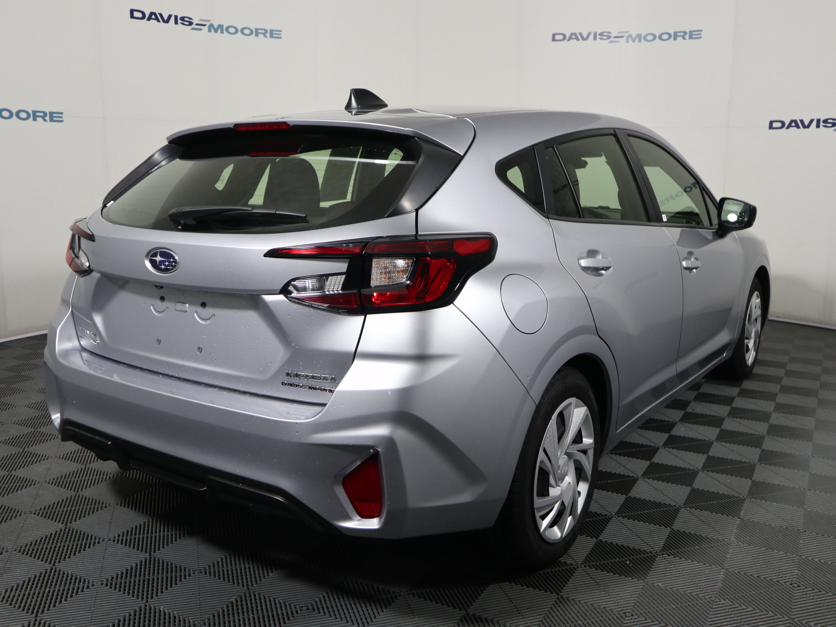 Used 2024 Subaru Impreza 2.0i AWD/4WD image 5