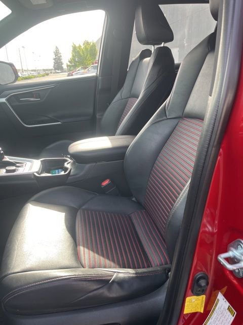 Used 2021 Toyota RAV4 XSE w/ Weather Package AWD/4WD image 12