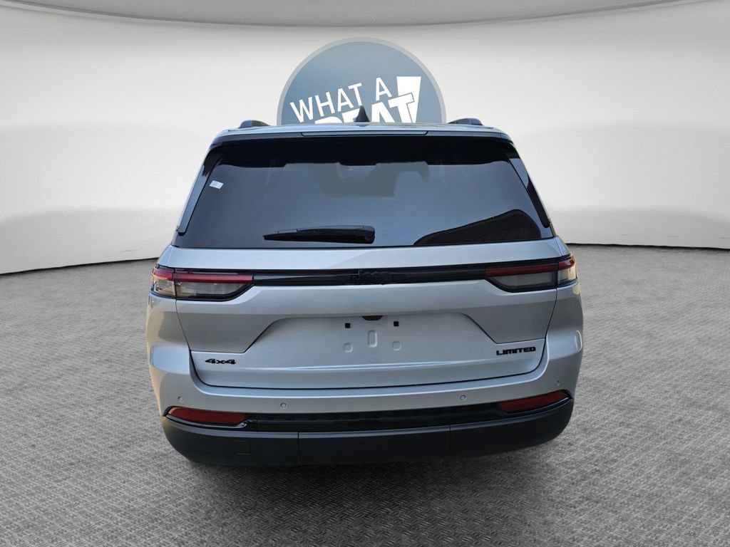 New 2025 Jeep Grand Cherokee Limited w/ Black Appearance Package AWD/4WD image 7
