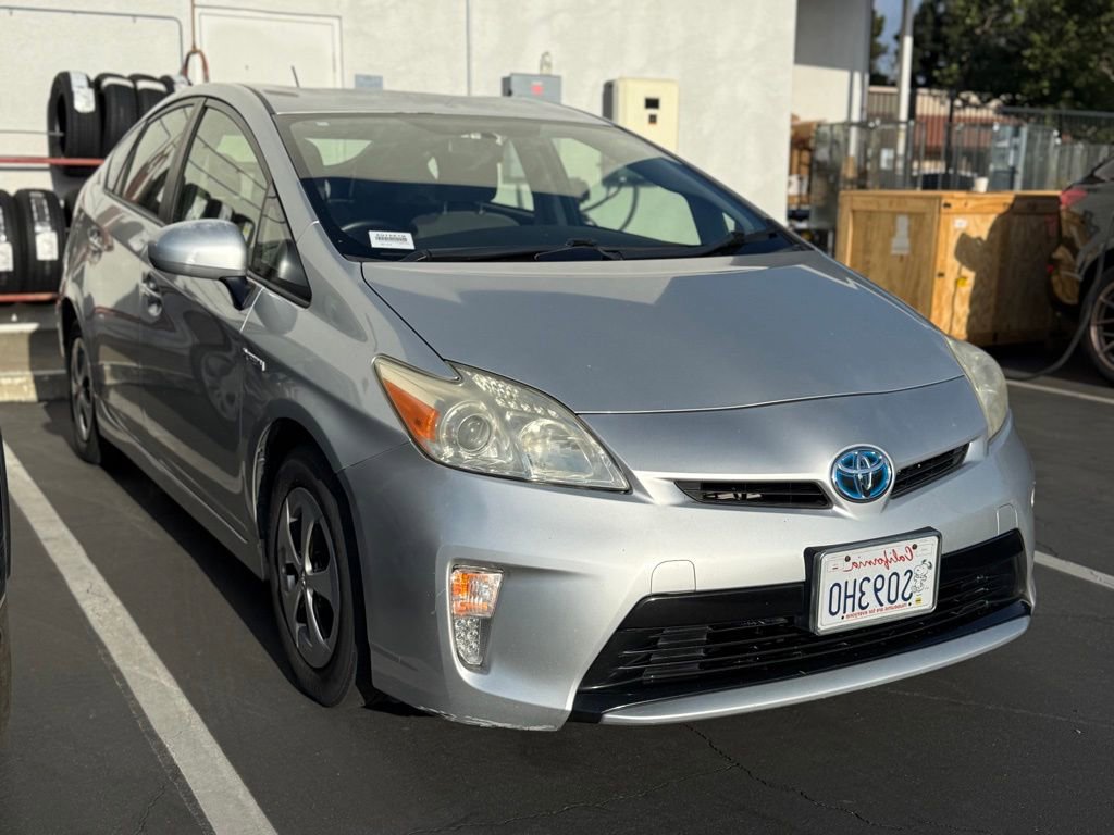 Used 2015 Toyota Prius Three FWD image 1