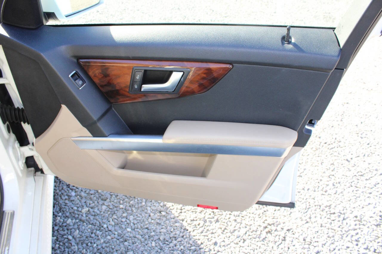 Used 2012 Mercedes-Benz GLK 350 4MATIC image 22