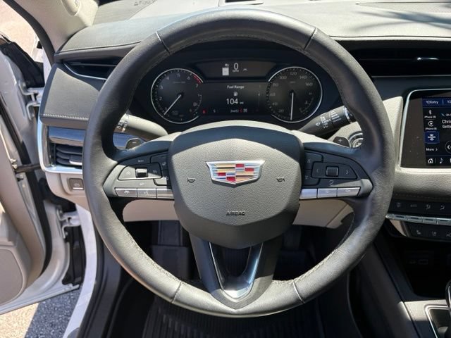 Certified 2023 Cadillac XT4 Premium Luxury w/ Enhanced Visibility Package AWD/4WD image 35