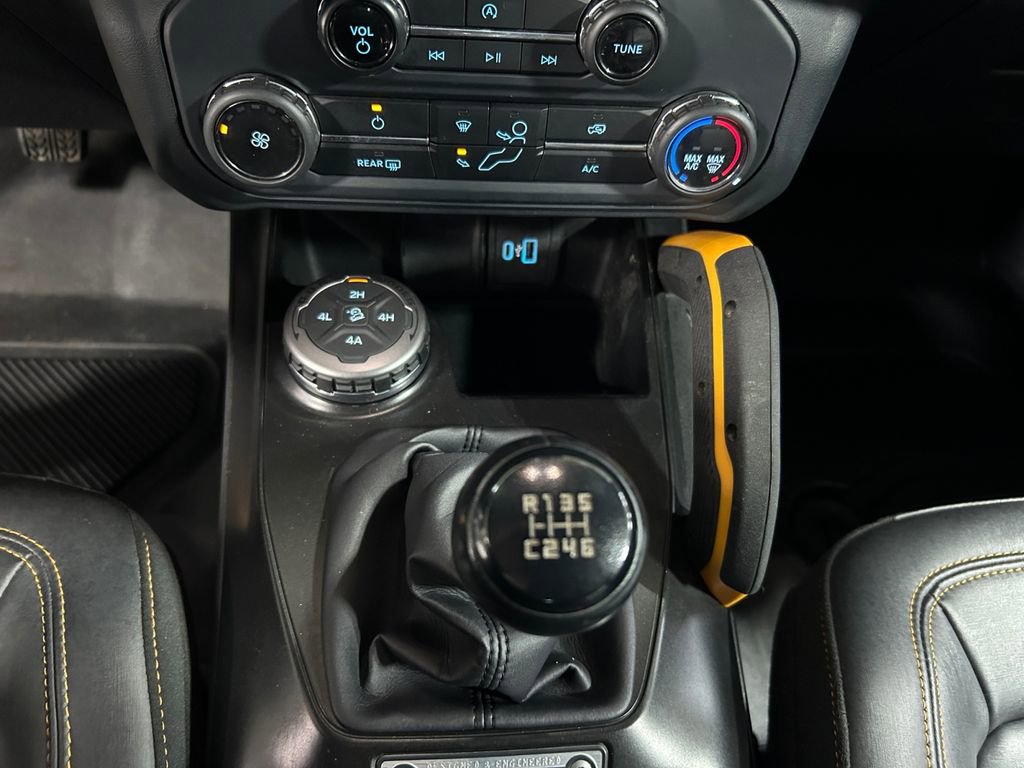 Used 2022 Ford Bronco Badlands image 32