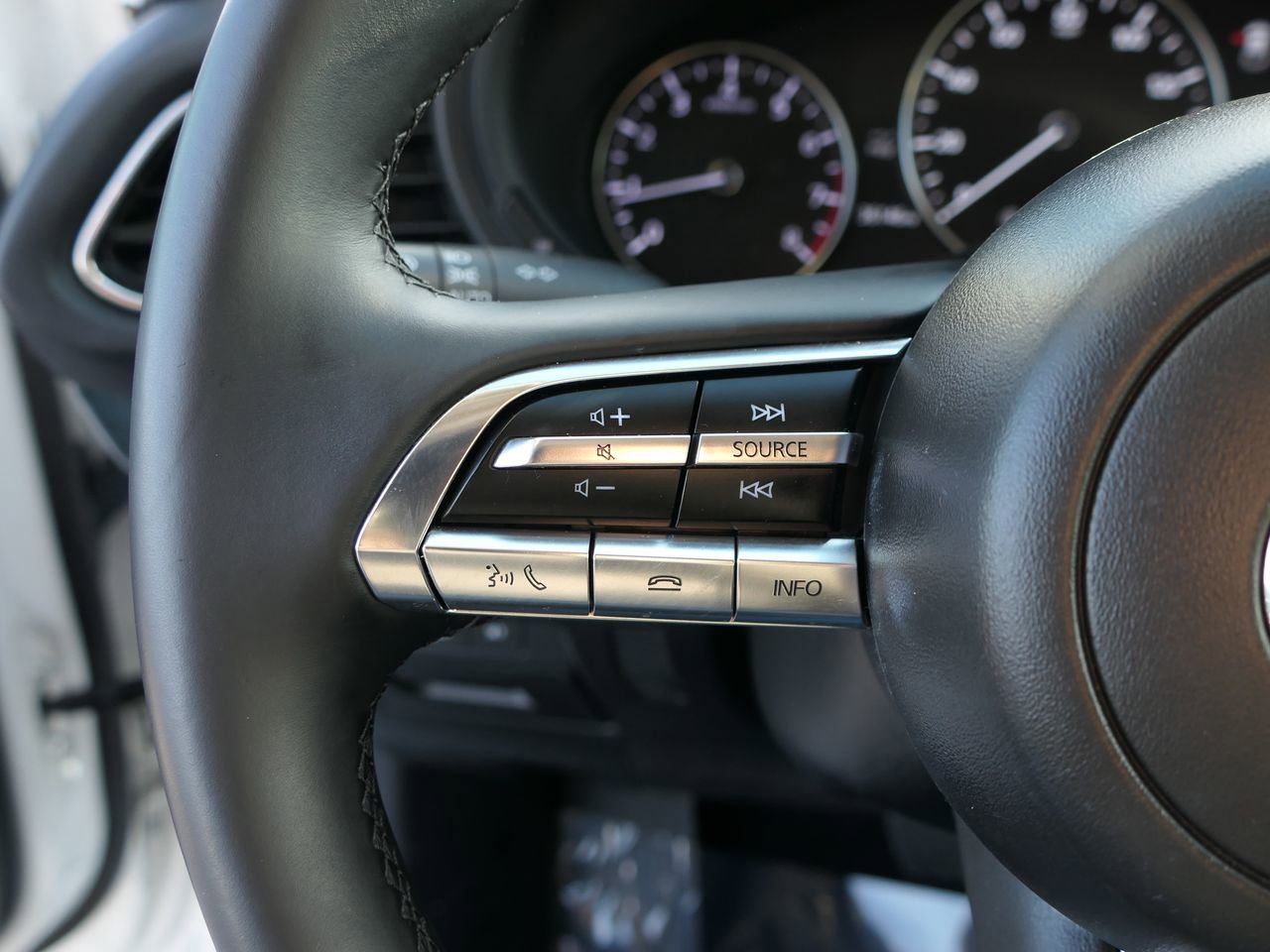 Used 2023 MAZDA CX-30 AWD 2.5 S w/ Preferred Package image 14