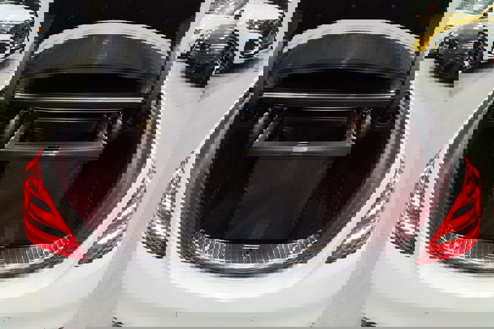 Used 2018 Mercedes-Benz S 63 AMG 4MATIC Sedan image 28