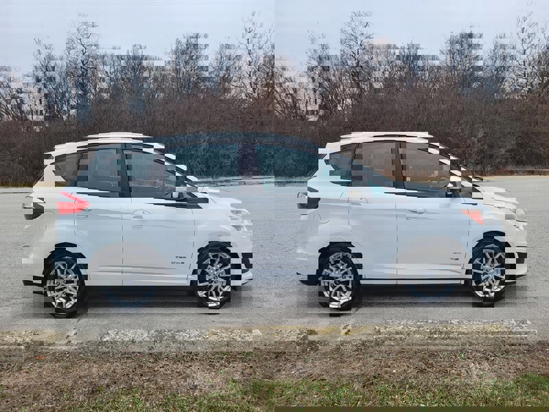 Used 2015 Ford C-MAX SE w/ Interior Protection Package image 6