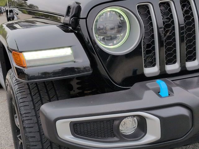 Certified 2023 Jeep Wrangler Unlimited Sahara w/ Cold Weather Group AWD/4WD image 11