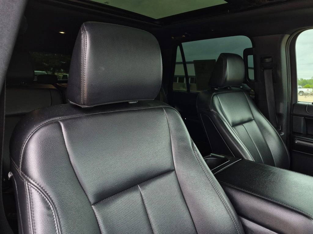 Used 2021 Ford Expedition XLT RWD image 41
