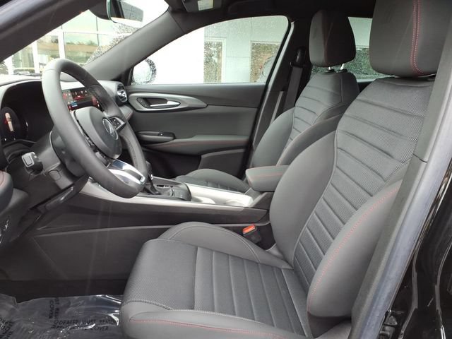 Used 2024 Dodge Hornet GT w/ GT Blacktop Package AWD/4WD image 9