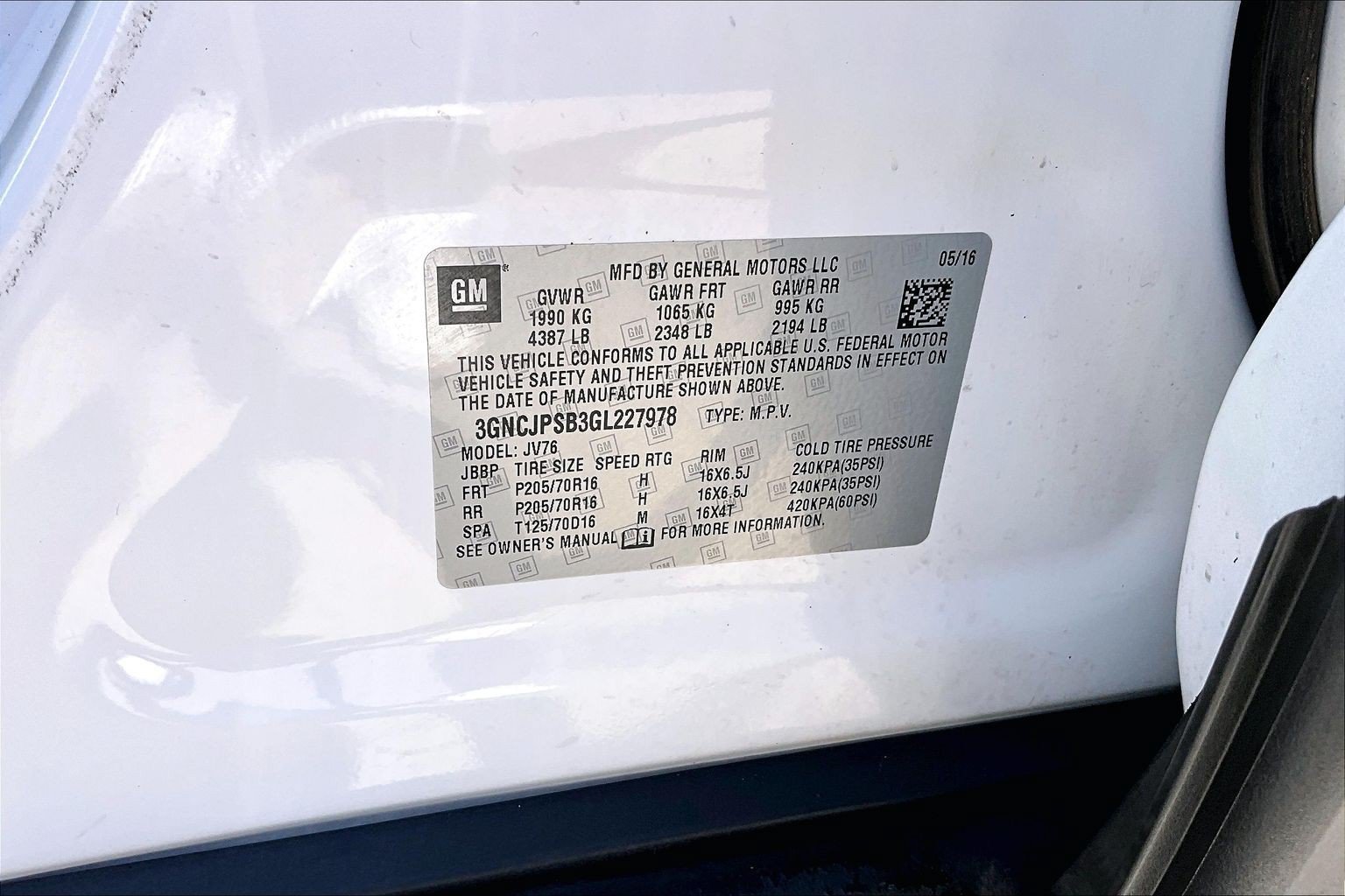 Used 2016 Chevrolet Trax LT AWD/4WD image 32