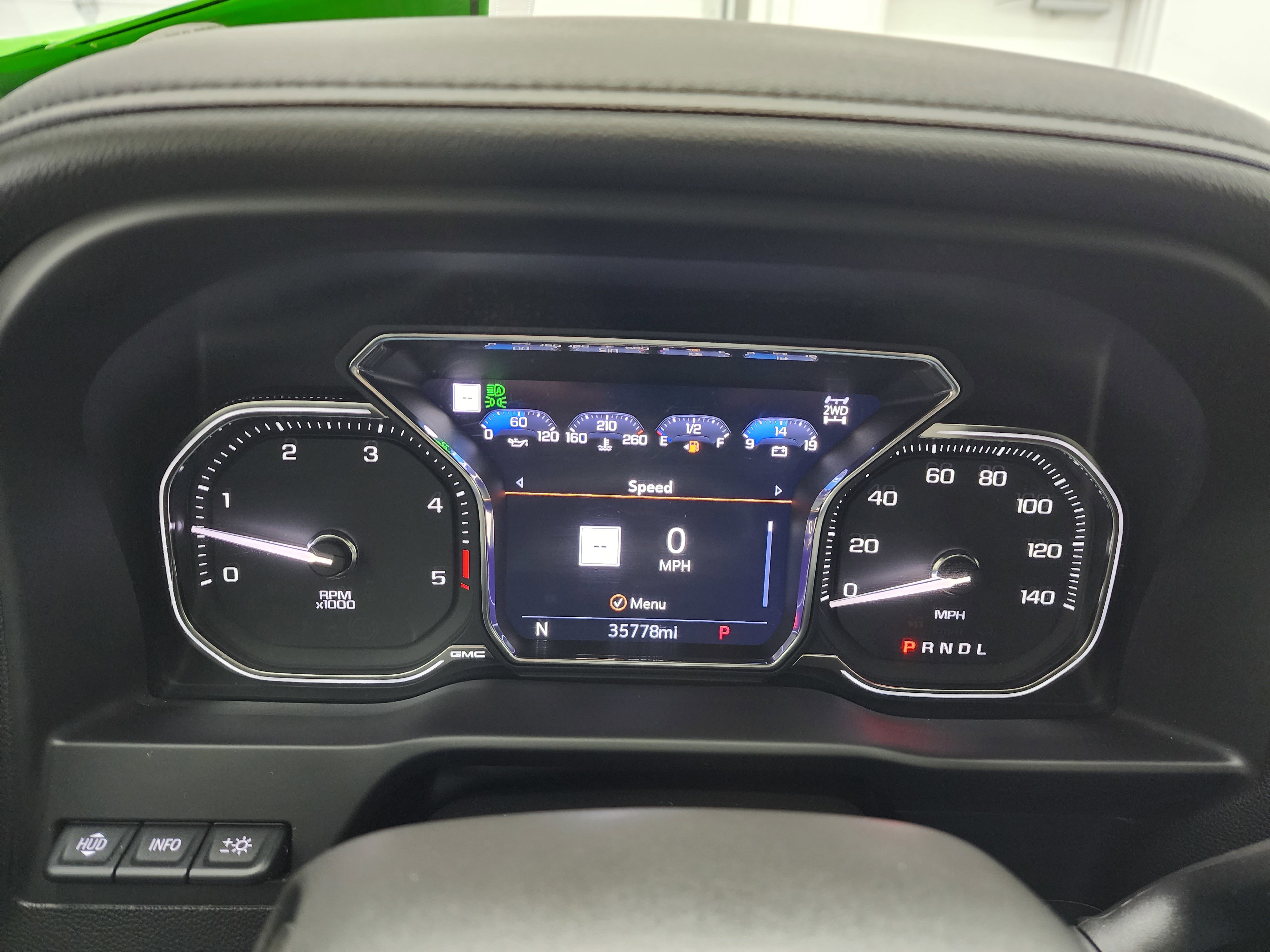 Used 2023 GMC Sierra 3500 Denali w/ Denali Ultimate Package image 10