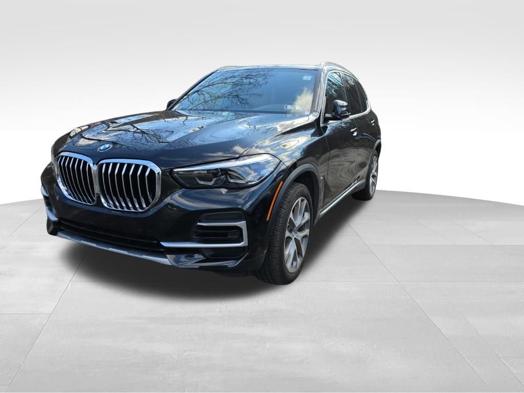 Used 2022 BMW X5 xDrive40i w/ Premium Package image 1