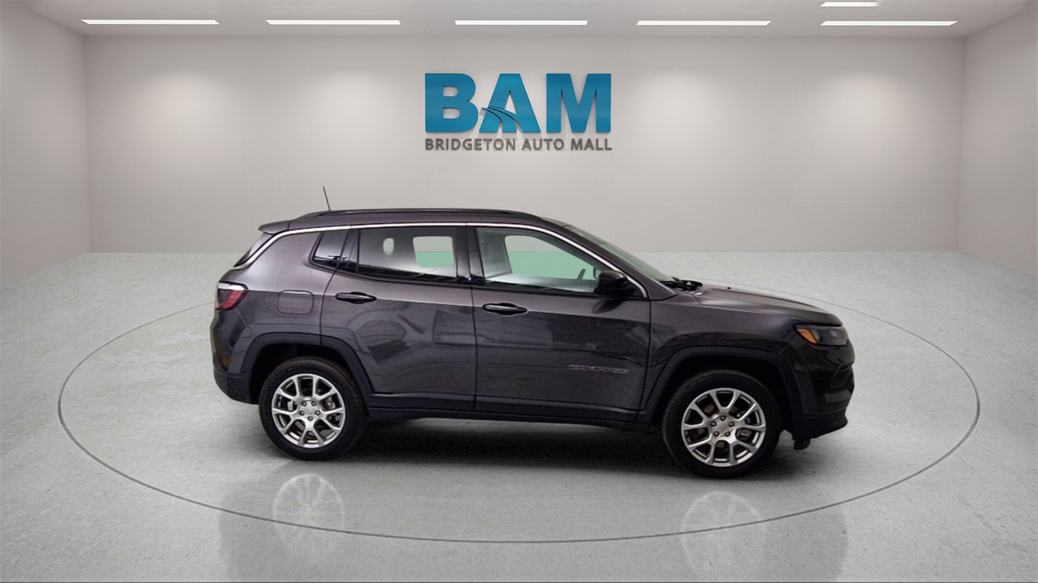 Used 2022 Jeep Compass Latitude image 31