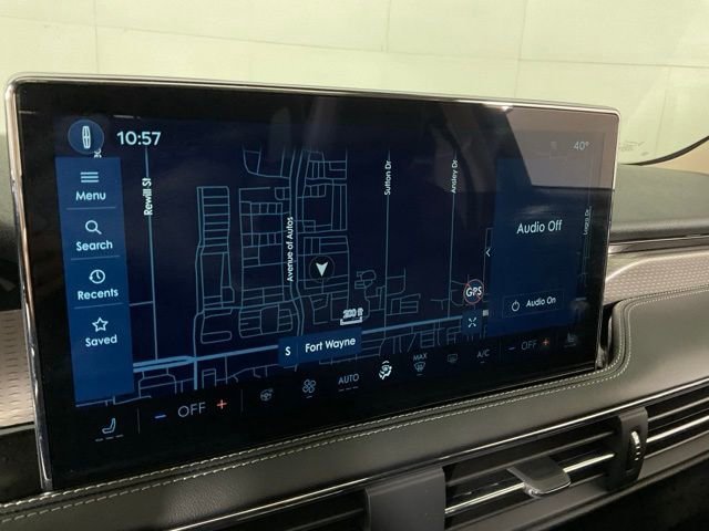 Used 2025 Lincoln Corsair Reserve AWD/4WD image 14