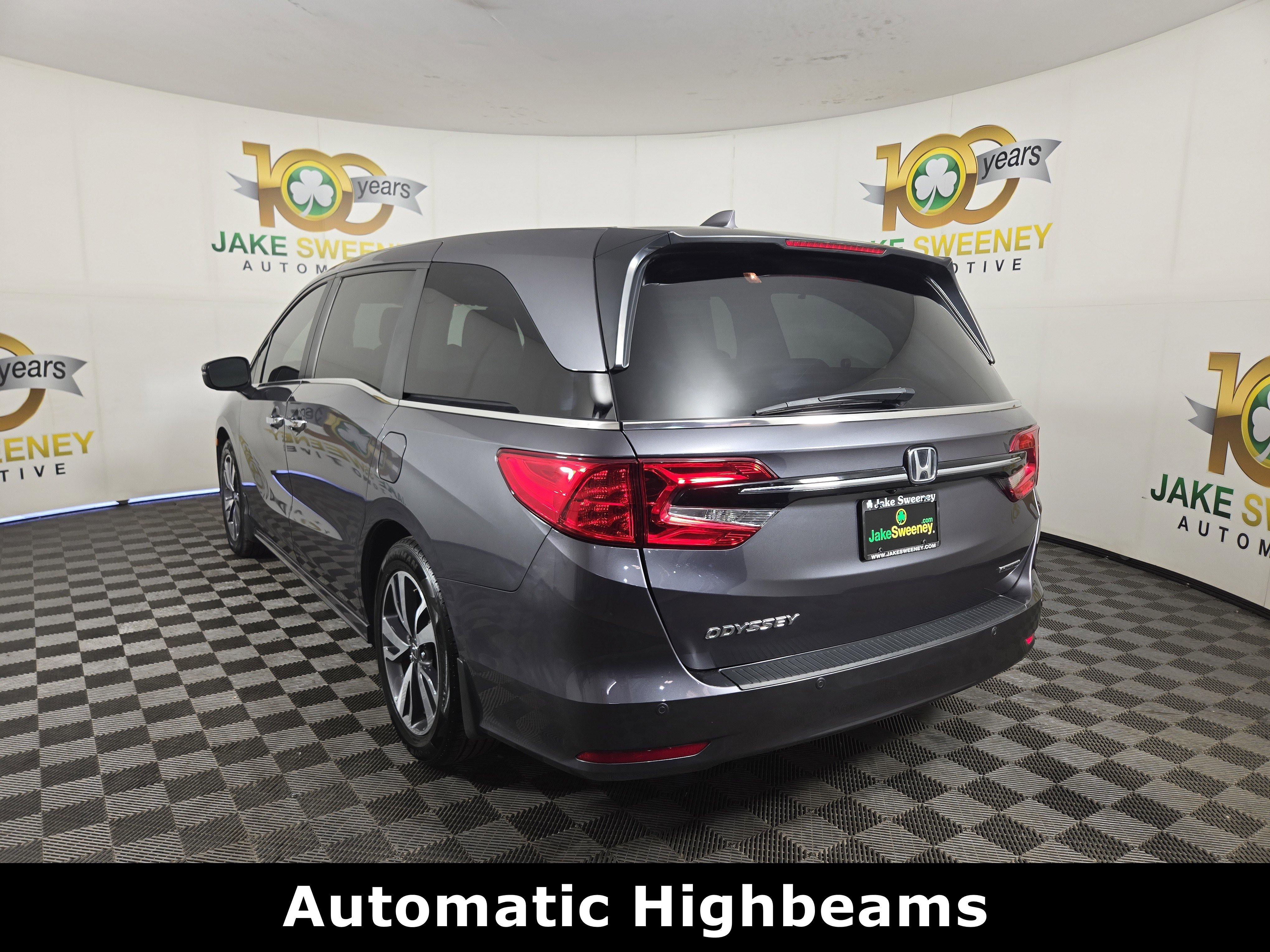 Used 2023 Honda Odyssey Touring image 6
