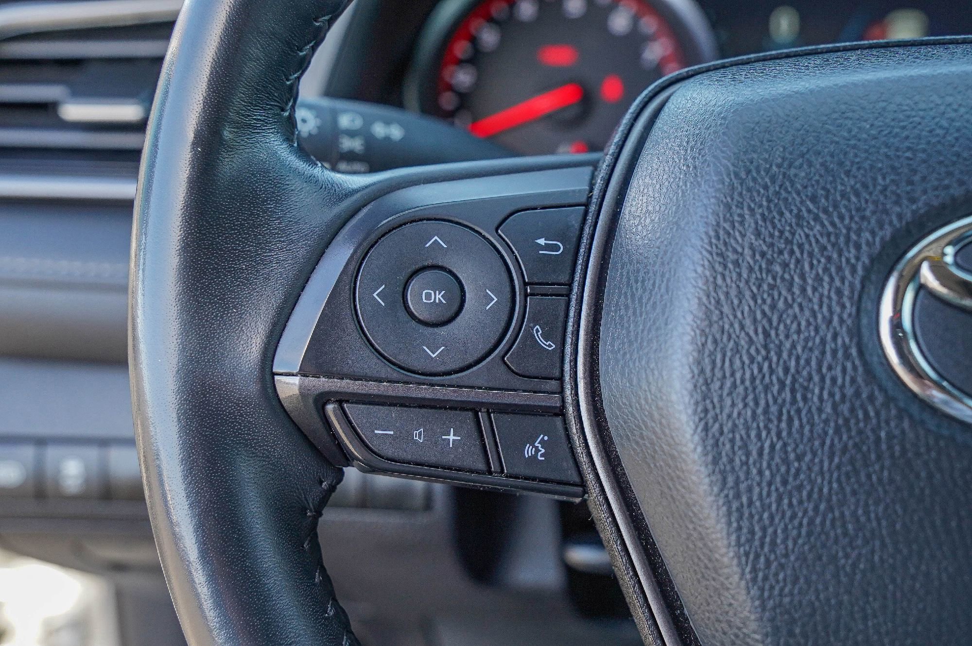 Used 2024 Toyota Camry XSE image 12