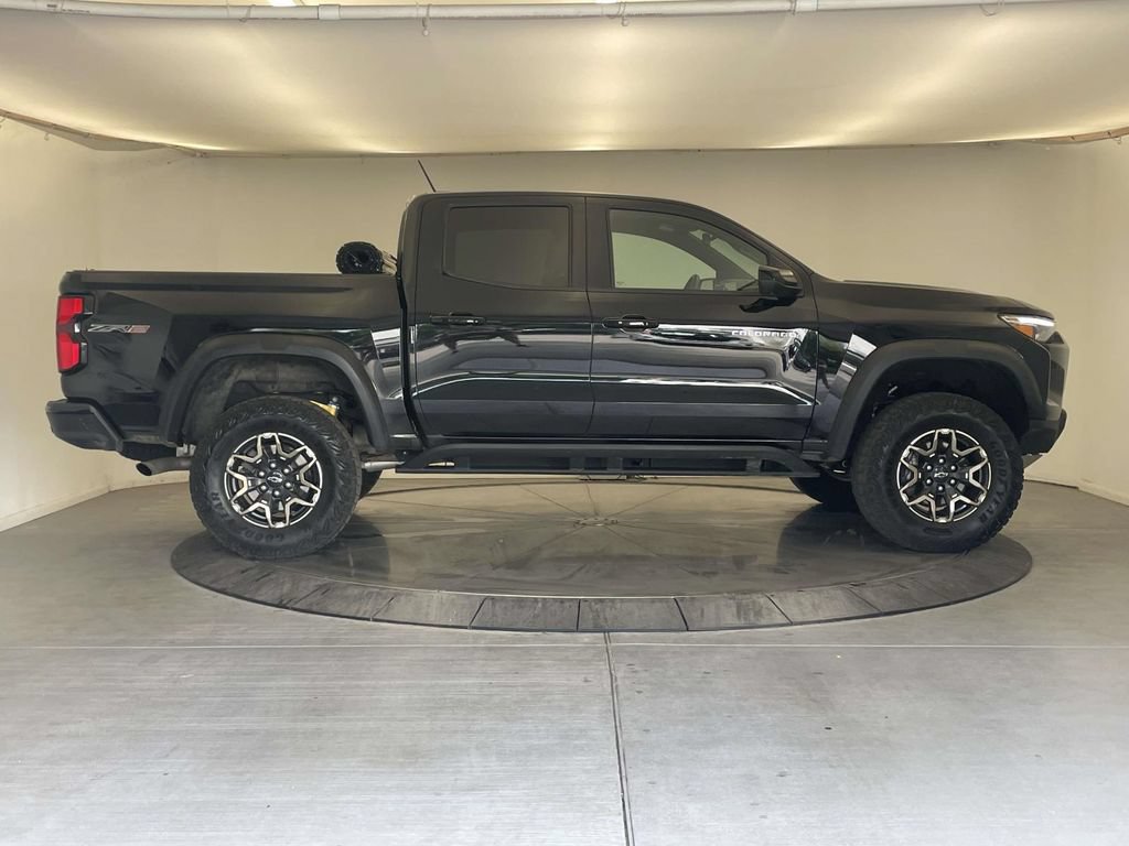 Used 2023 Chevrolet Colorado ZR2 w/ ZR2 Convenience Package III AWD/4WD image 6