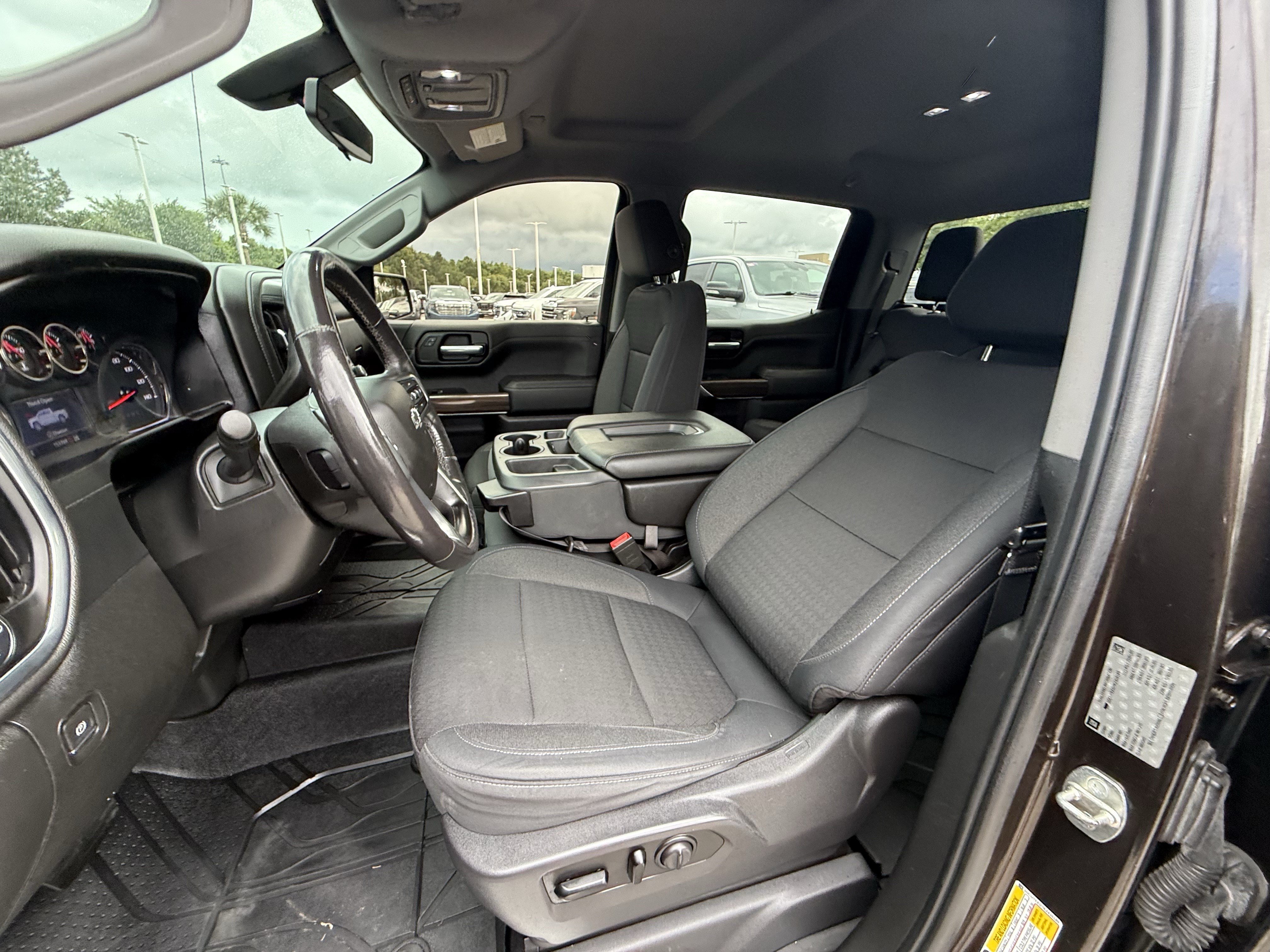 Used 2019 Chevrolet Silverado 1500 RST AWD/4WD image 25