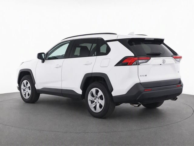 Certified 2021 Toyota RAV4 LE FWD image 4