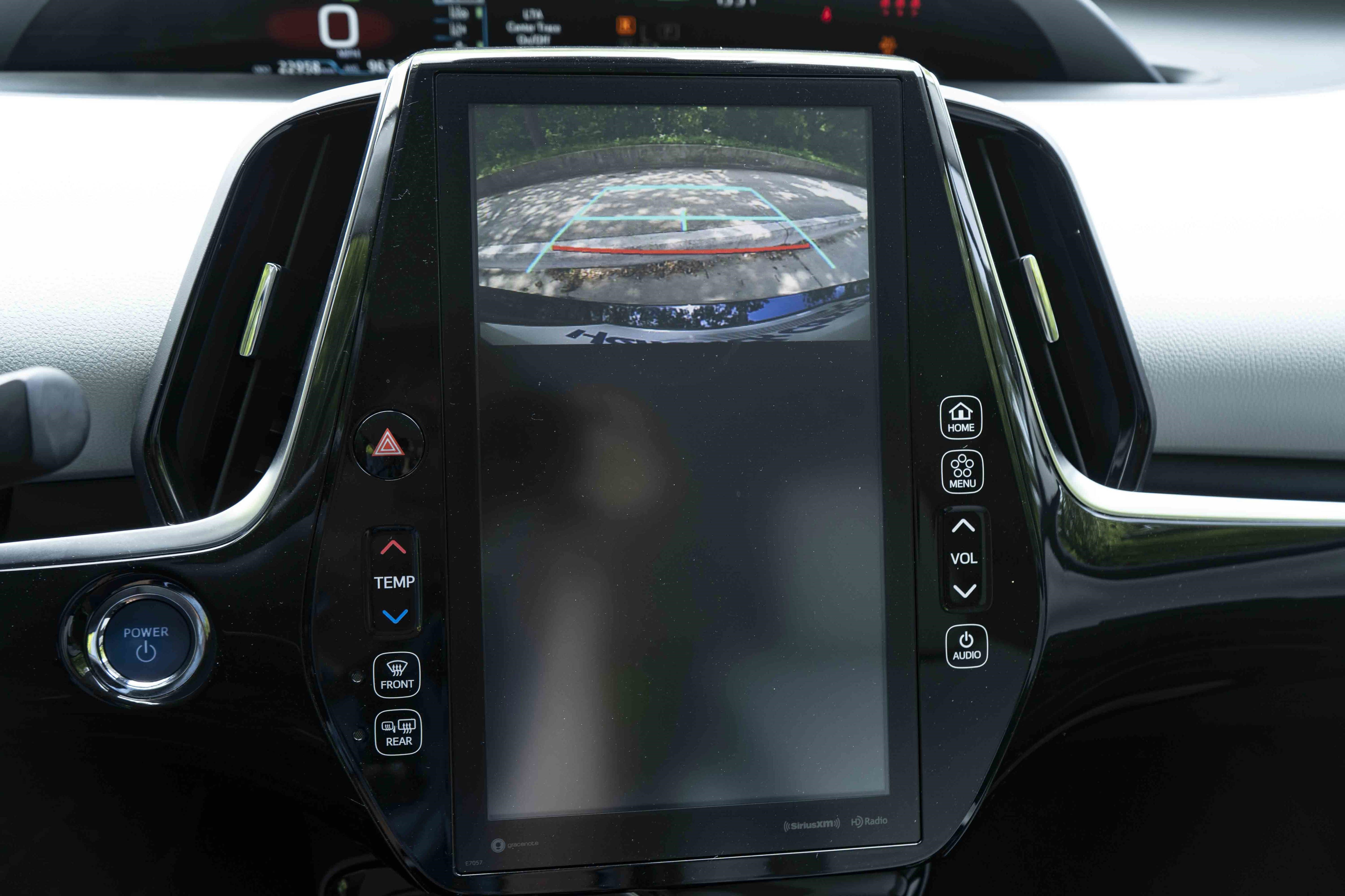 Used 2022 Toyota Prius Prime XLE image 31