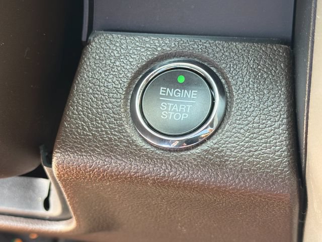 Used 2019 Ford F150 King Ranch w/ Equipment Group 601A Luxury RWD image 22