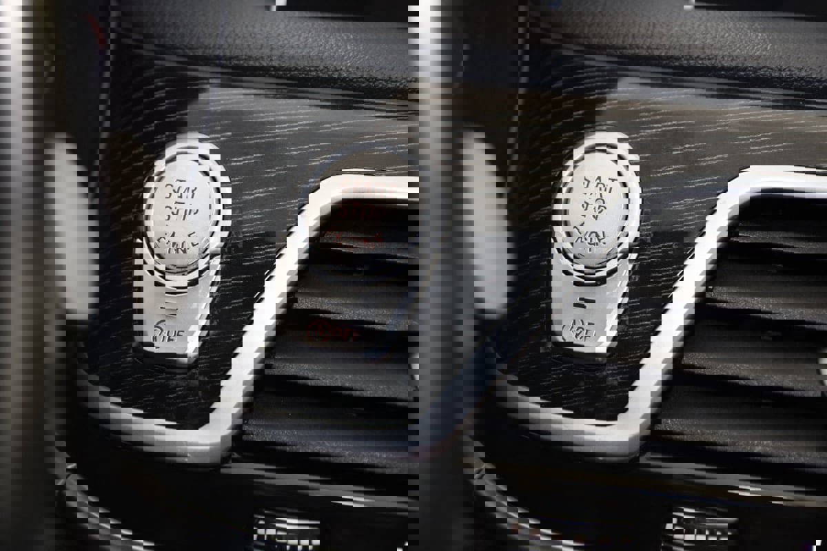 Used 2022 BMW 750i xDrive w/ M Sport Package image 41