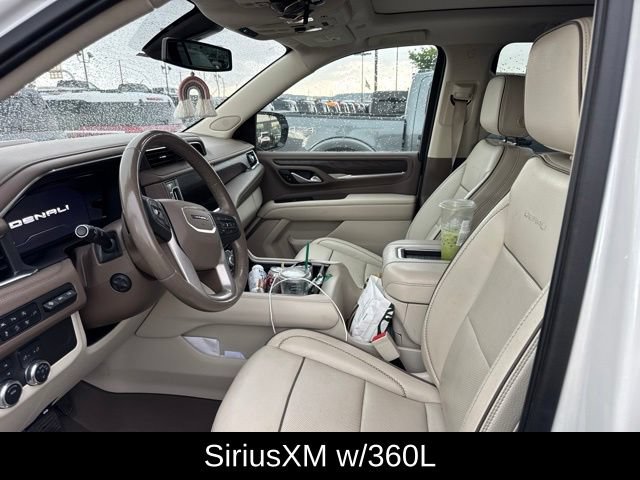 Used 2022 GMC Yukon XL Denali AWD/4WD image 9