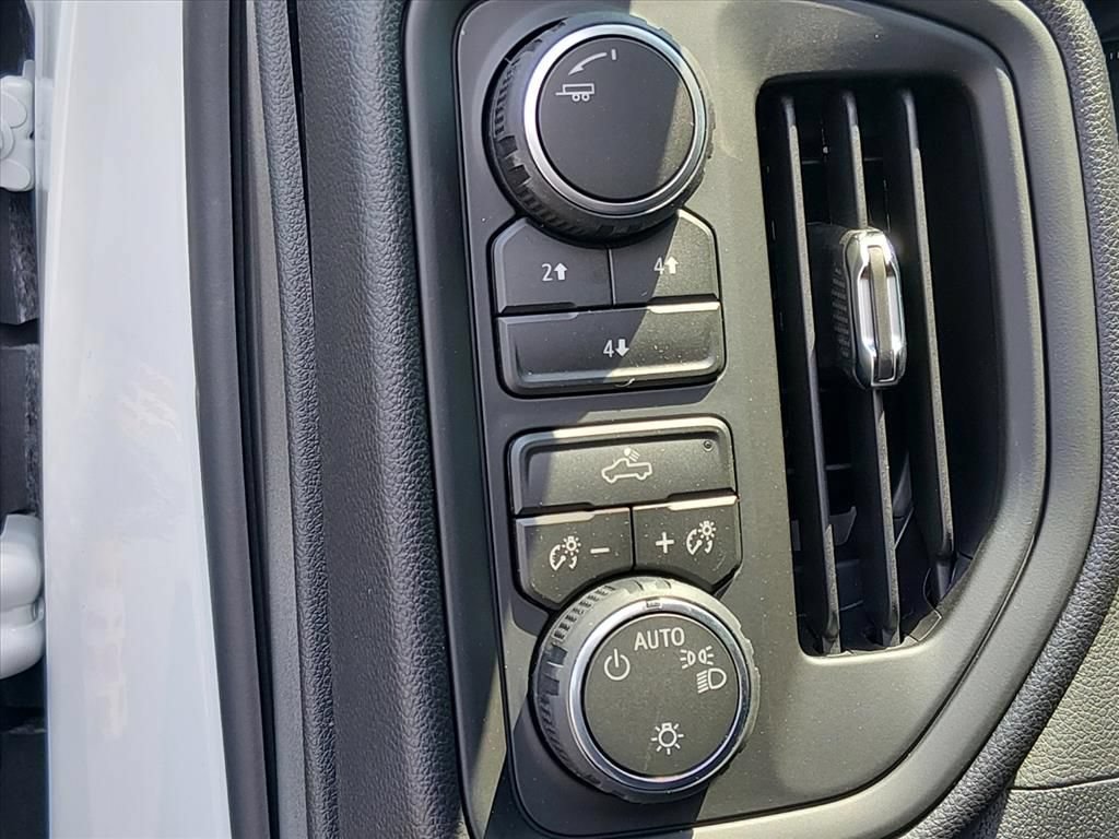New 2026 Chevrolet Silverado 2500 Custom w/ Custom Convenience Package AWD/4WD image 14