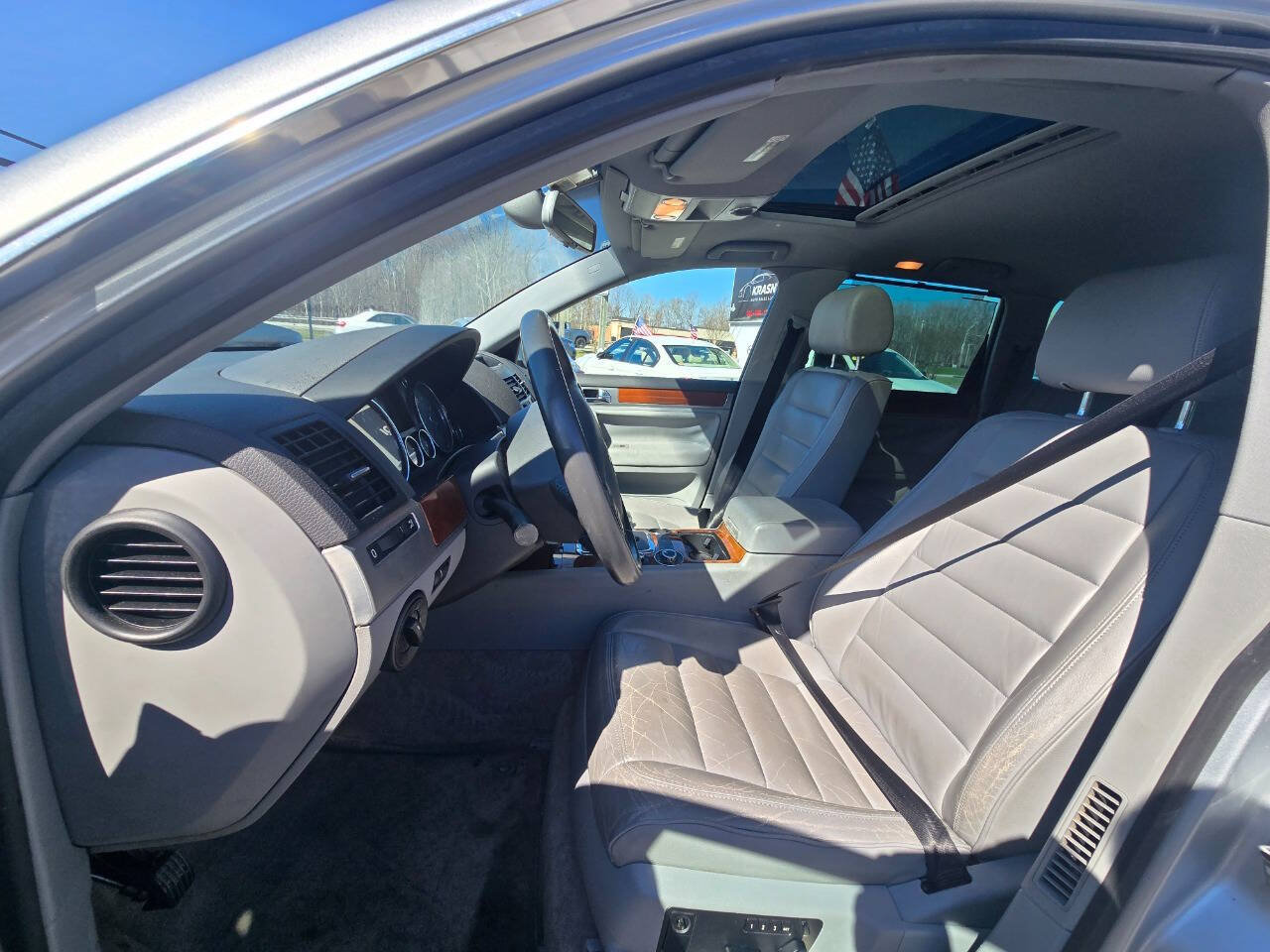 Used 2005 Volkswagen Touareg V6 AWD/4WD image 21