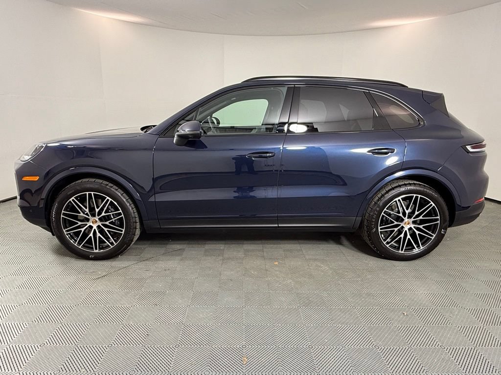 New 2026 Porsche Cayenne AWD/4WD image 2
