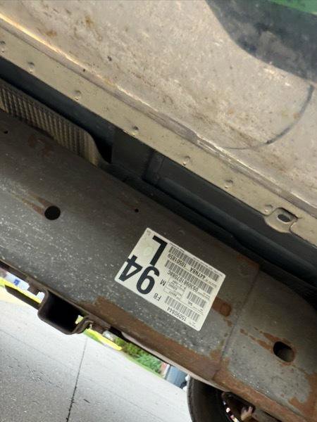 Used 2005 GMC Sierra 3500 SLT w/ Heavy-Duty Power Package image 9