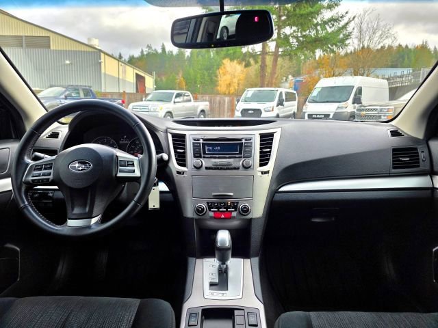 Used 2013 Subaru Legacy 2.5i Premium w/ All-Weather Pkg image 10