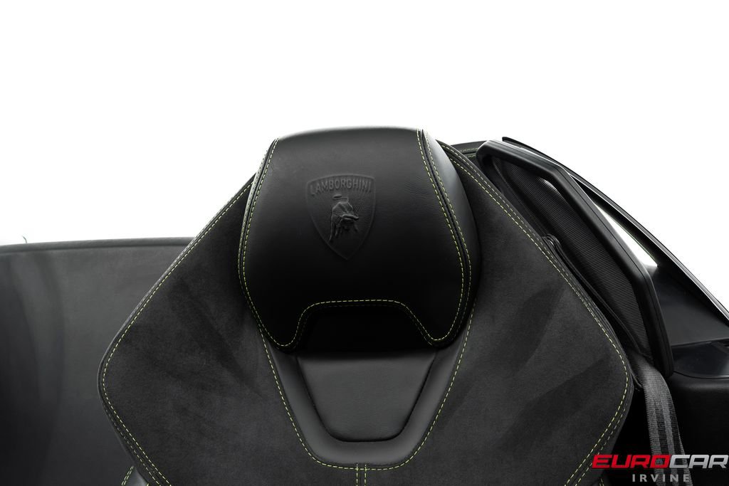 Used 2017 Lamborghini Huracan LP 610-4 image 41