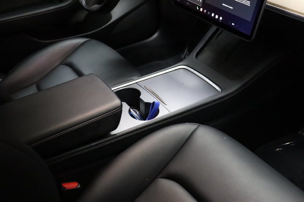 Used 2023 Tesla Model 3 Standard Range RWD image 33