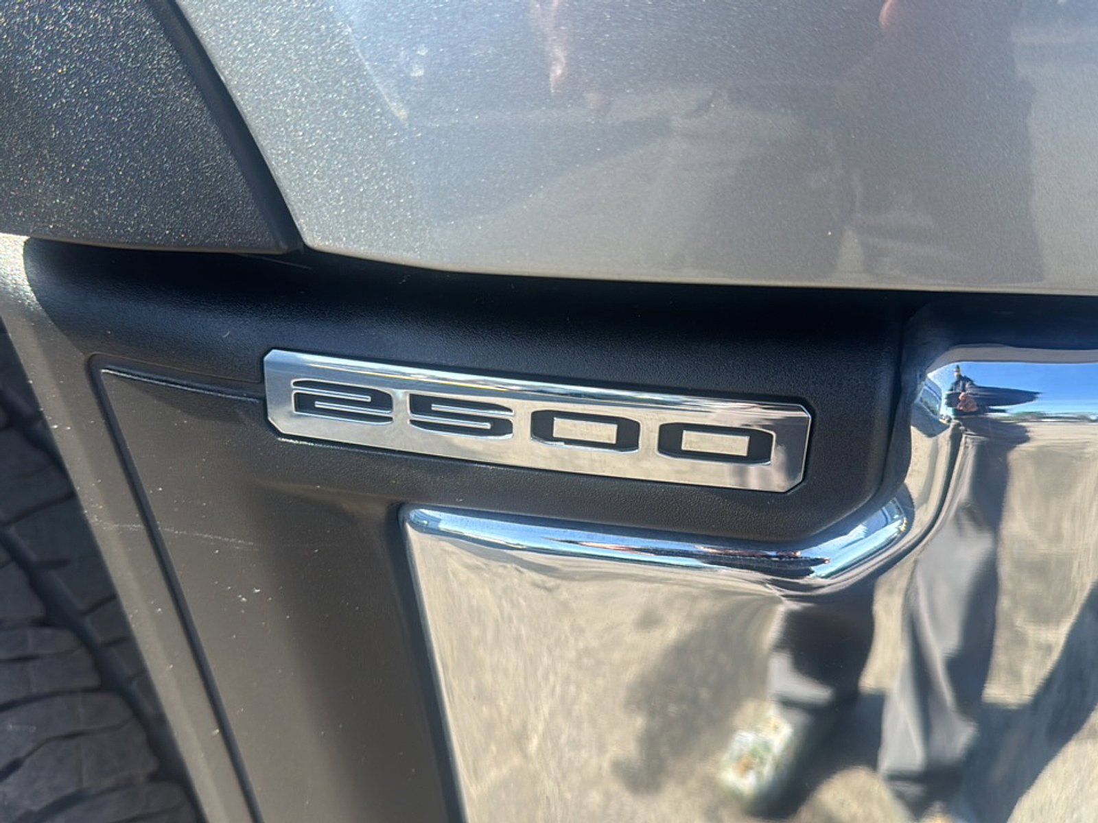 Used 2024 GMC Sierra 2500 Pro w/ Convenience Package AWD/4WD image 50