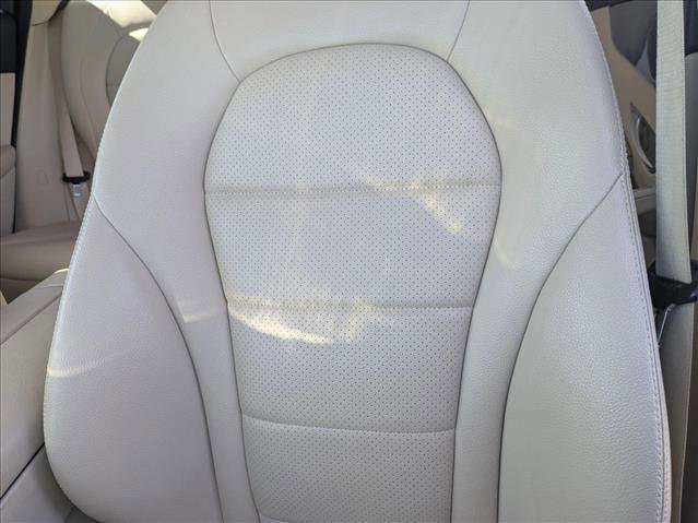 Used 2020 Mercedes-Benz GLC 300 image 13