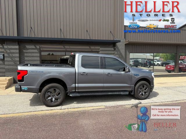 Used 2024 Ford F150 Lightning Lariat AWD/4WD image 1