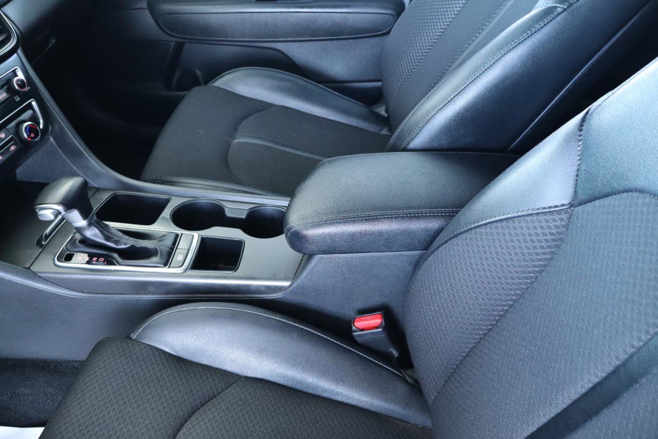 Used 2018 Kia Optima S w/ 18" Alloy Wheels Package image 19