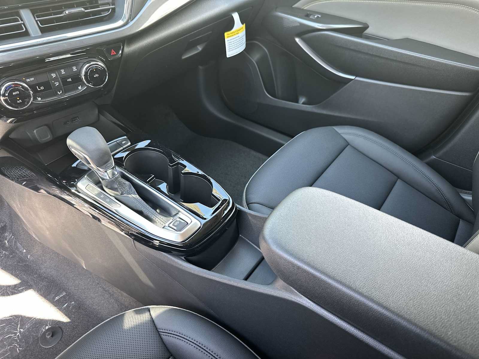 New 2026 Chevrolet Trax ACTIV w/ Driver Confidence Package FWD image 21