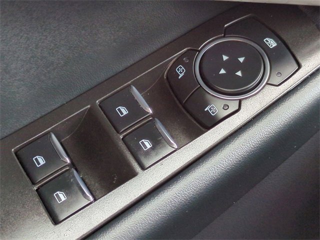 Certified 2025 Ford Explorer ST-Line w/ ST-Line Street Pack image 24