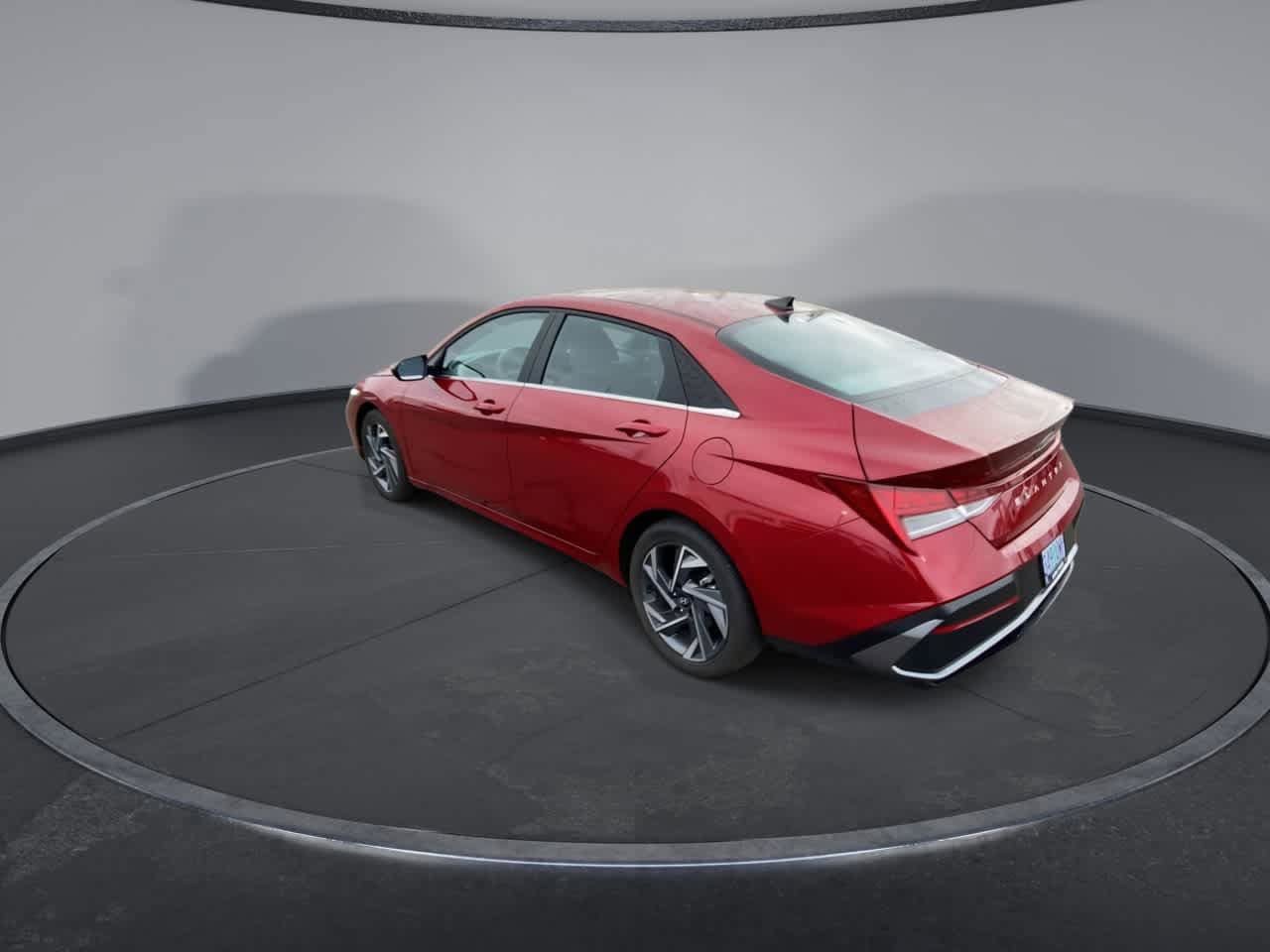 Used 2025 Hyundai Elantra SEL FWD image 6