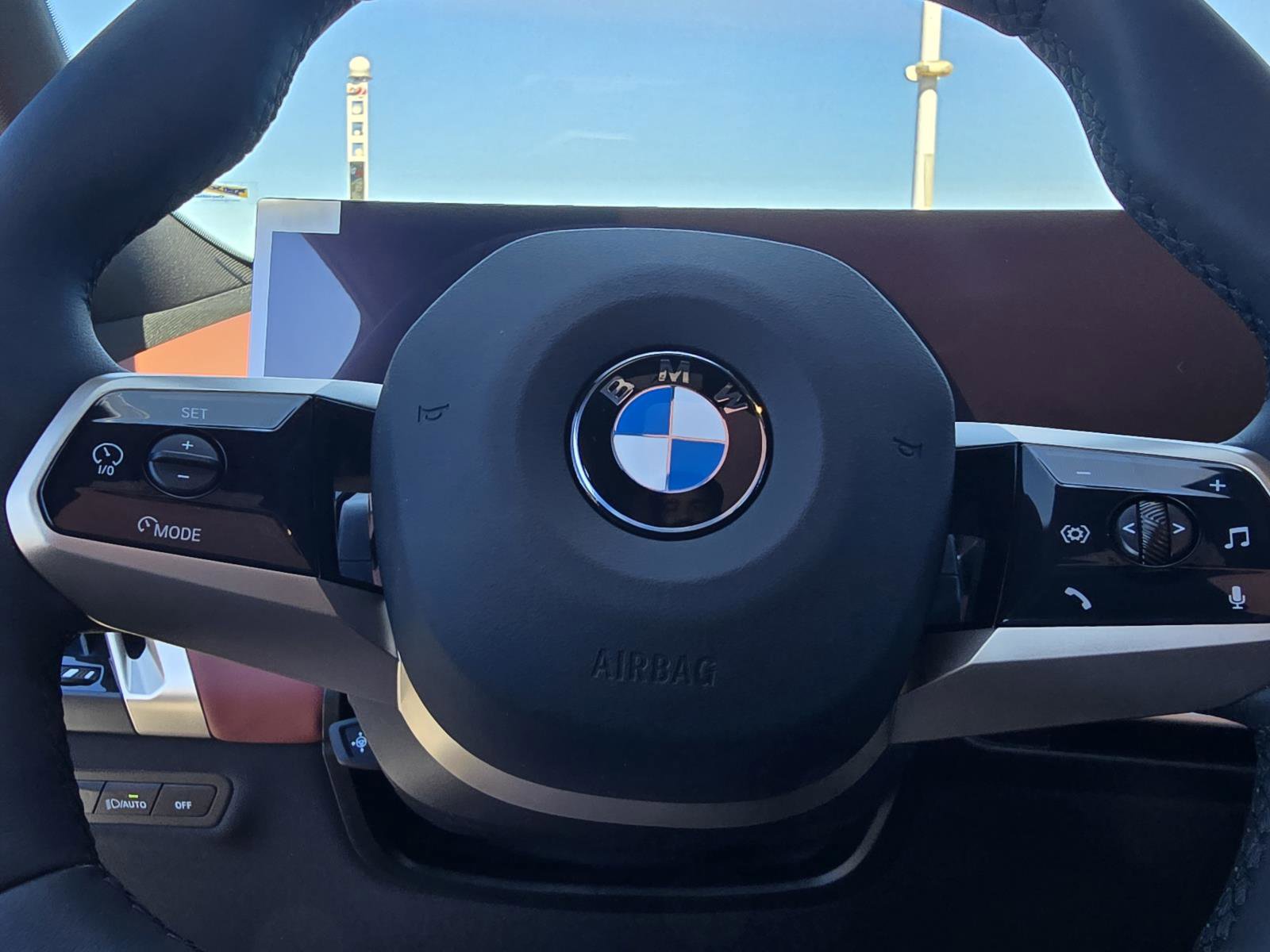 New 2026 BMW iX xDrive60 w/ Executive Package image 20