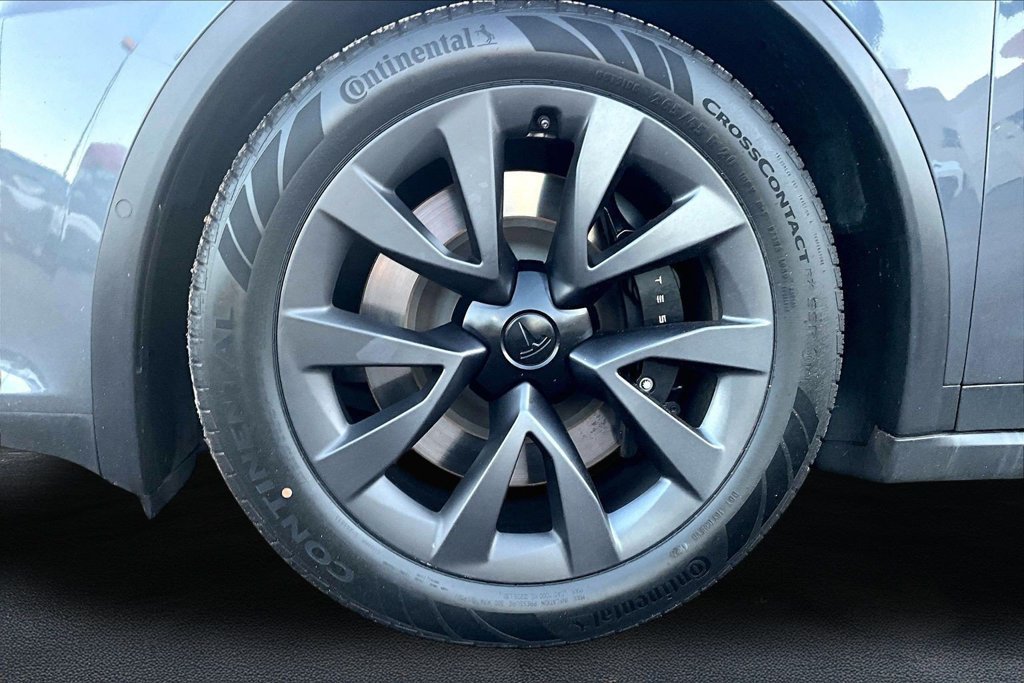 Used 2023 Tesla Model X AWD/4WD image 9