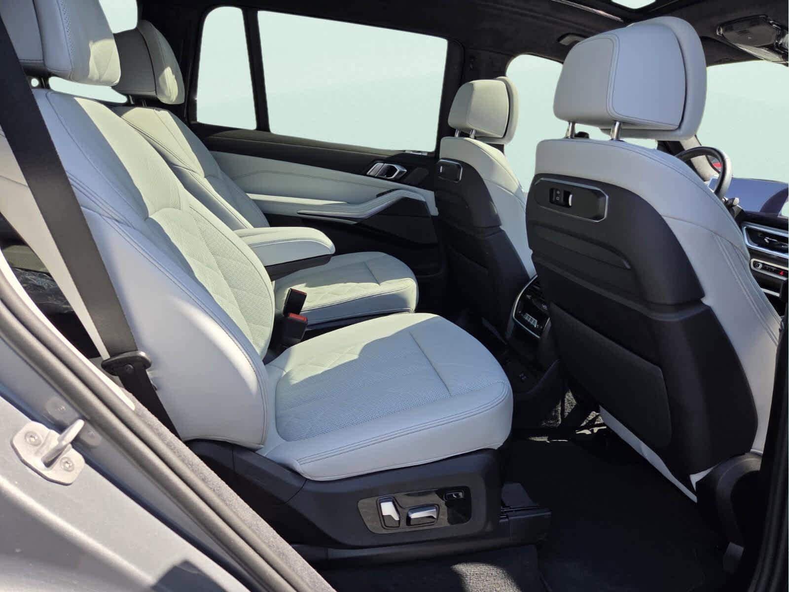 Certified 2026 BMW X7 xDrive40i image 17