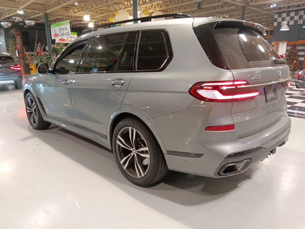 Certified 2023 BMW X7 xDrive40i w/ Executive Package image 8